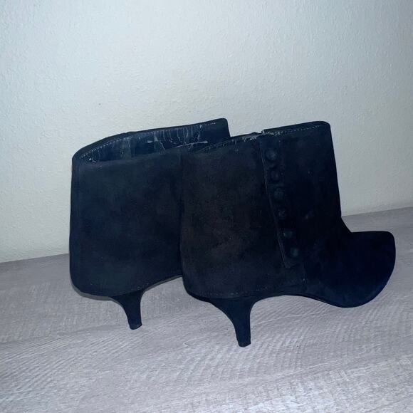 Nine West Black Suede Ankle Booties - Women's Size 8.5 - Picture 1 of 6